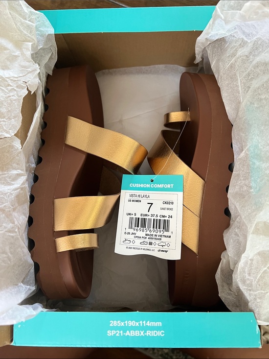 Reef Shoes - Reef Women s Platform Sandals - Brown & Gold